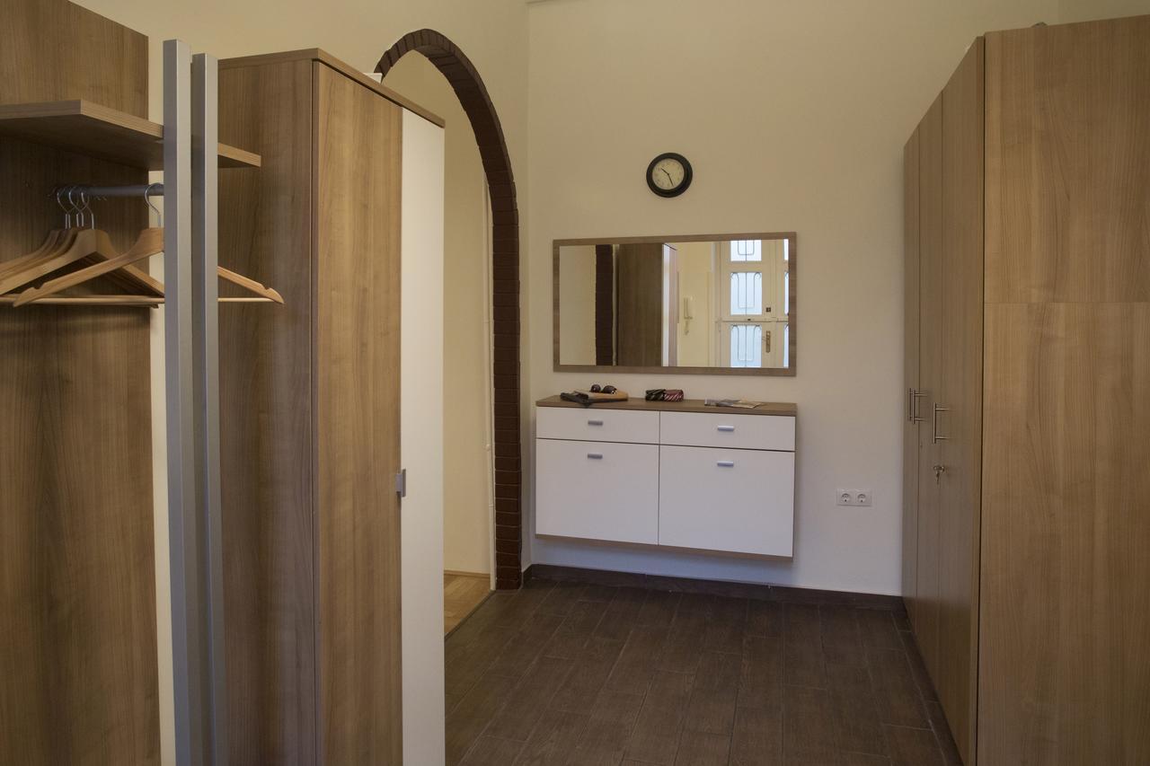 Opus Prime Apartment Budapest Exterior foto